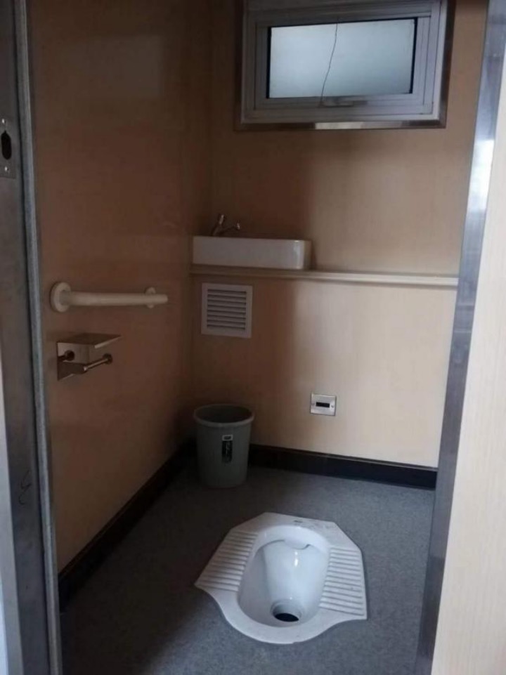 内饰.jpeg